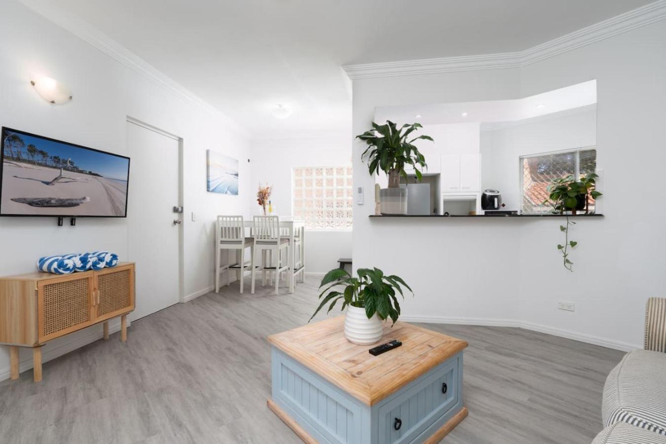 The Little Royale - 2b In Broadbeach Apartment Gold Coast
